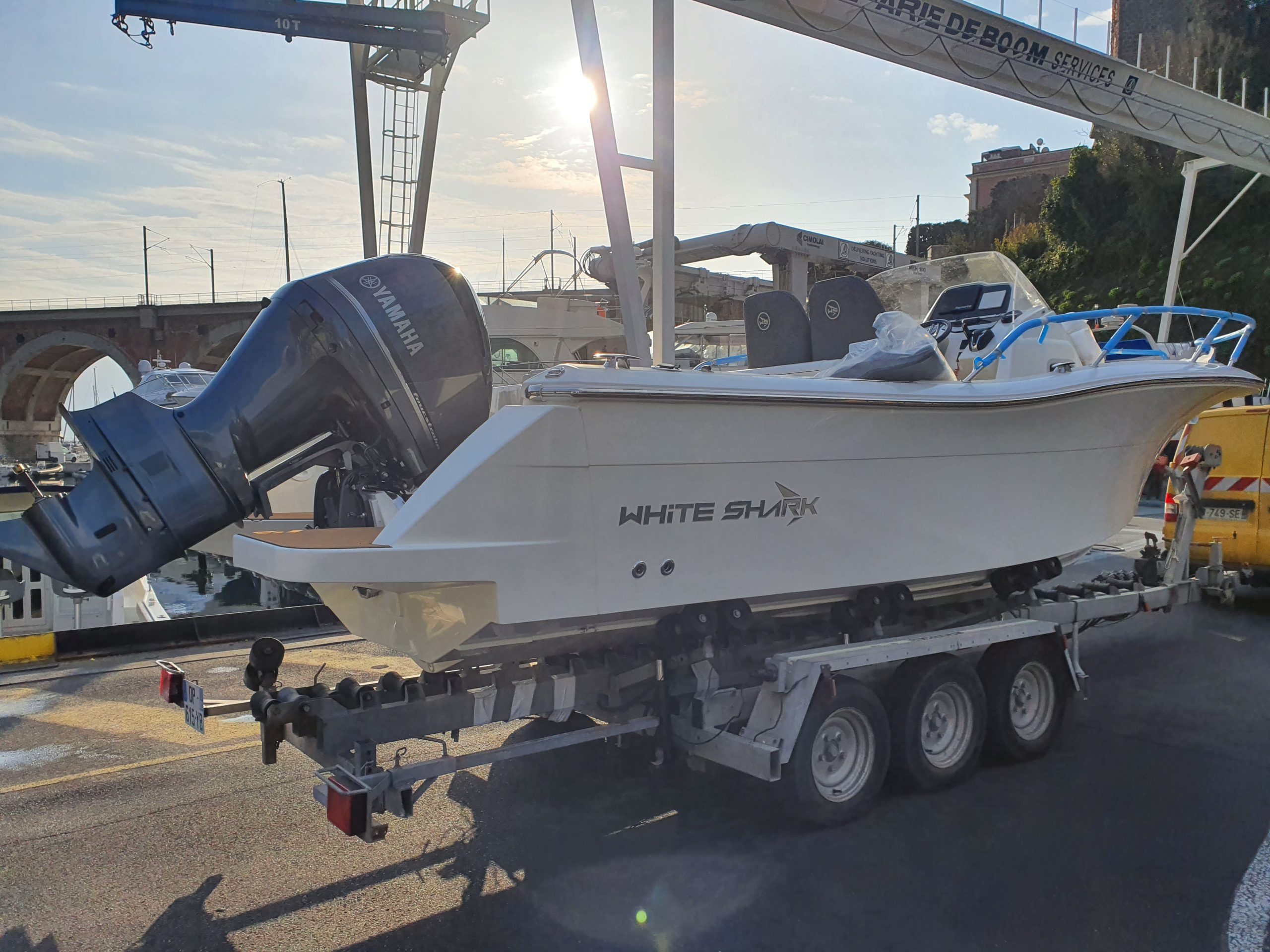 White Shark 240 SC EVO - Bateau à moteur hors bord