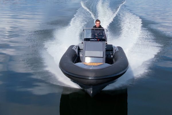 Northstar ORION 6 - Bateau semi-rigide hord bord