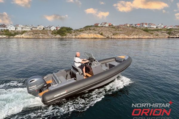 Northstar ORION 6 - Bateau semi-rigide hord bord