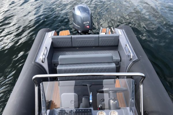 Northstar ORION 6 - Bateau semi-rigide hord bord