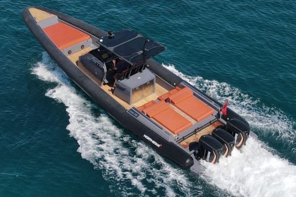 NORTHSTAR bateau semi-rigide ION 12 Equinox