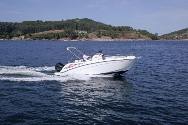 Rodman 690 Ventura CC - bateau moteur hors-bord