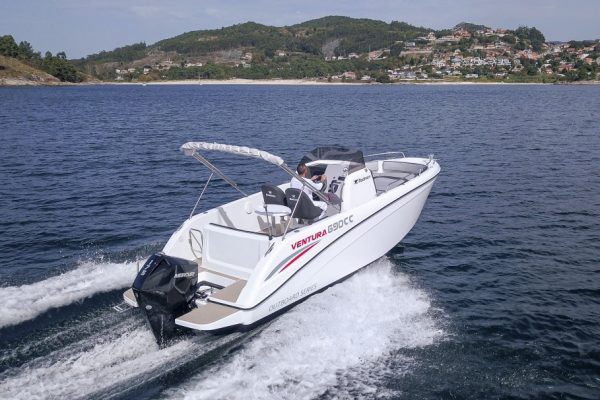Rodman 690 Ventura CC - bateau moteur hors-bord