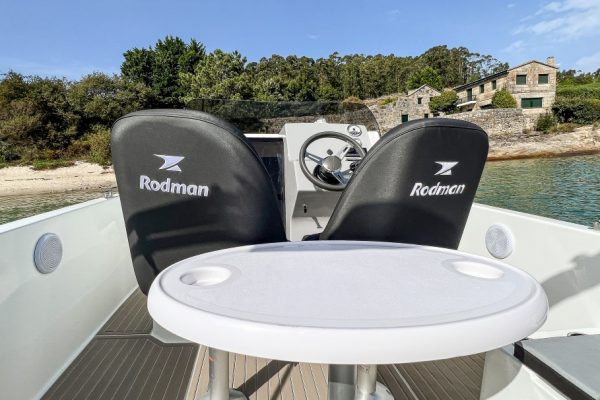 Rodman 690 Ventura CC - bateau moteur hors-bord
