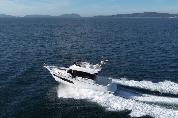 Rodman 1290 Evolution- Bateau de pêche et de croisière