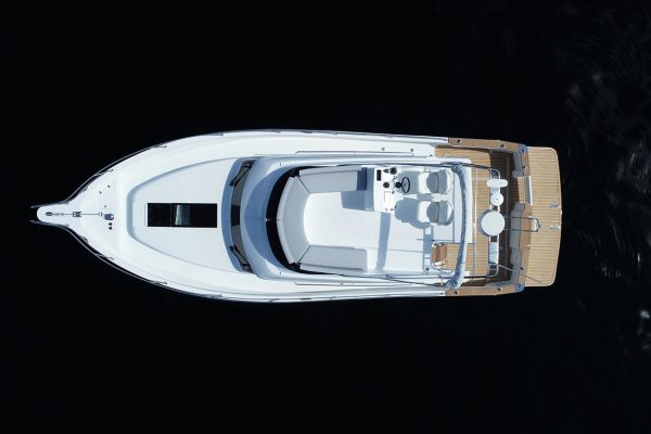 Rodman 1290 Evolution- Bateau de pêche et de croisière