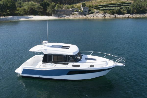 RODMAN 1090 Evolution - Bateau moteur pêche et plaisance