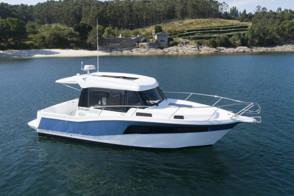 RODMAN 1090 Evolution - Bateau moteur pêche et plaisance