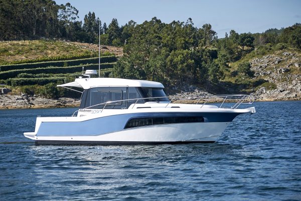 RODMAN 1090 Evolution - Bateau moteur pêche et plaisance