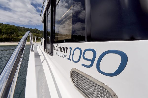 RODMAN 1090 Evolution - Bateau moteur pêche et plaisance