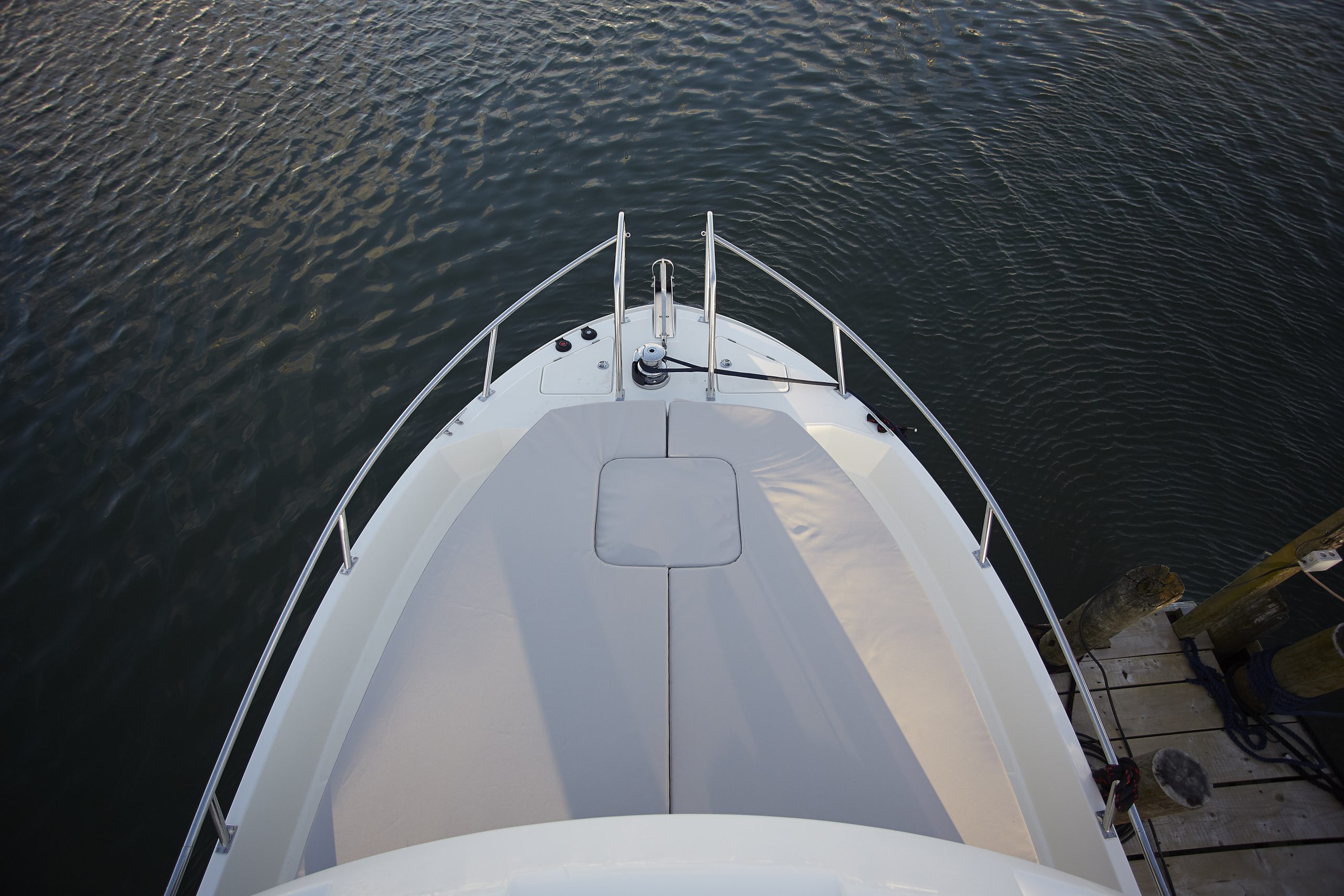 RODMAN 890 Ventura - Bateau moteur pêche et plaisance