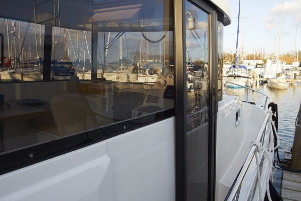 RODMAN 890 Ventura - Bateau moteur pêche et plaisance