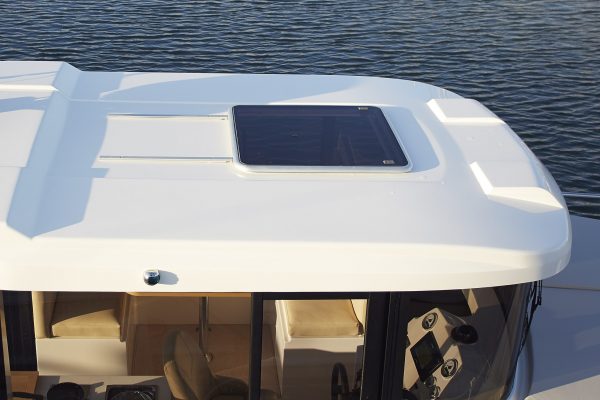 RODMAN 890 Ventura - Bateau moteur pêche et plaisance