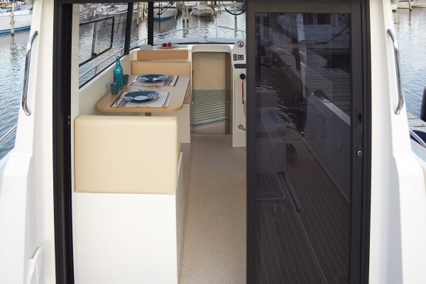 RODMAN 890 Ventura - Bateau moteur pêche et plaisance