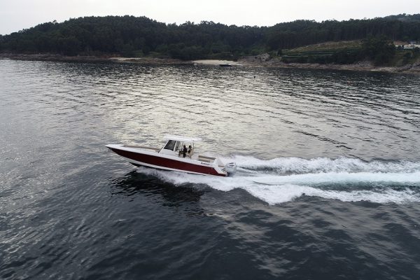 RODMAN 33 Offshore - bateau de pêche sportif et plaisance