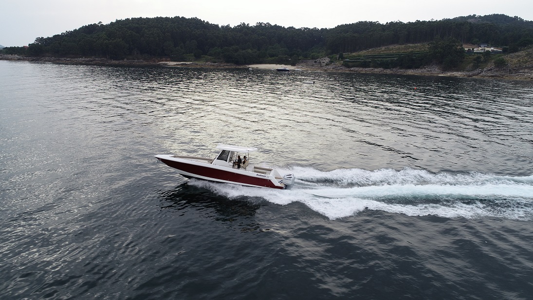 RODMAN 33 Offshore - bateau de pêche sportif et plaisance