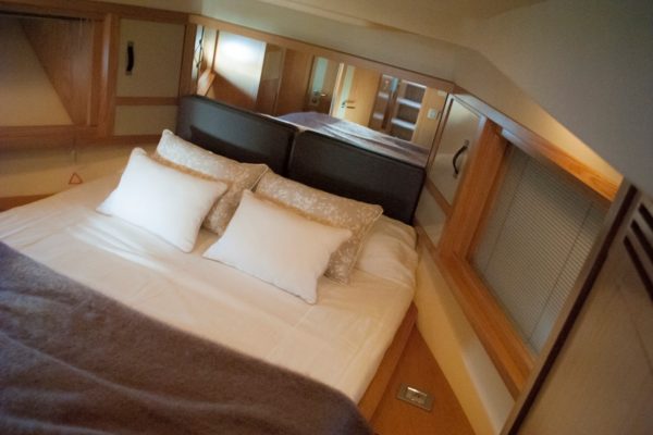 RODMAN Muse 54 - vedette avec Flybridge