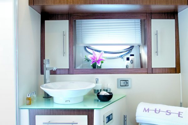 RODMAN Muse 50 - vedette avec Flybridge