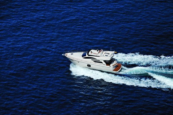 RODMAN Muse 50 - vedette avec Flybridge