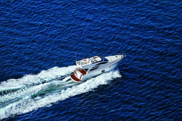 RODMAN Muse 50 - vedette avec Flybridge