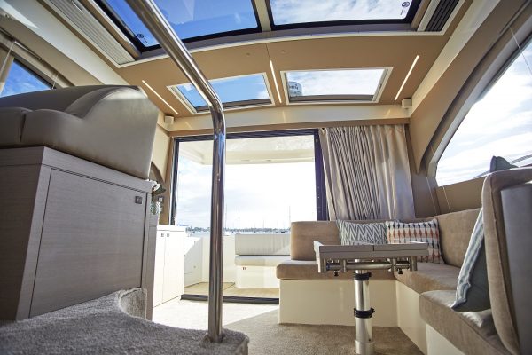 RODMAN Spirit 42 - bateau moteur pêche et plaisance