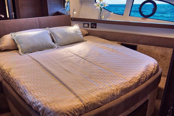 RODMAN Spirit 42 - bateau moteur pêche et plaisance