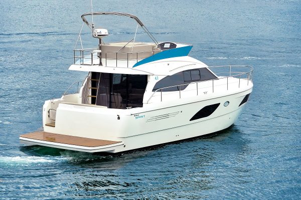 RODMAN Spirit 42 - bateau moteur pêche et plaisance