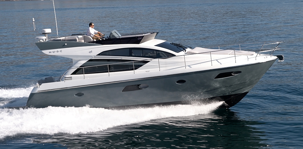 RODMAN Muse 44 - vedette avec fly