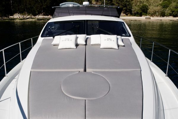 RODMAN Muse 44 - bateau moteur pour la pêche et la plaisance