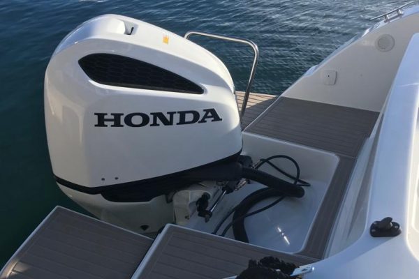 Le RODMAN 690CC Verado, durant les essais de Moteur Boat à Hyères le 18 janvier 2023 Le RODMAN 690CC Verado, durant les essais de Moteur Boat à Hyères le 18 janvier 2023