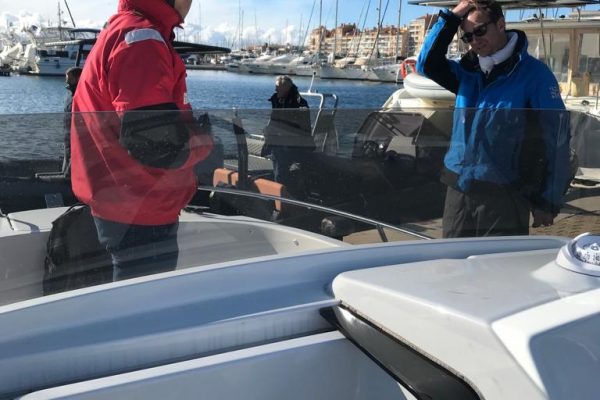 Le RODMAN 690CC Verado, durant les essais de Moteur Boat à Hyères le 18 janvier 2023 Le RODMAN 690CC Verado, durant les essais de Moteur Boat à Hyères le 18 janvier 2023