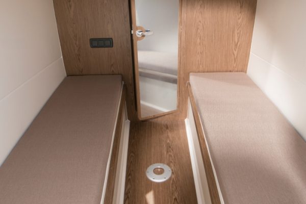 Nuova Jolly PRINCE 43 CC - Bateau semi rigide de luxe avec moteur inboard ou hors-bord