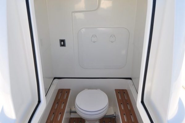 NUOVA JOLLY Prince 27 - Semi rigide haut de gamme avec moteur hors-bord