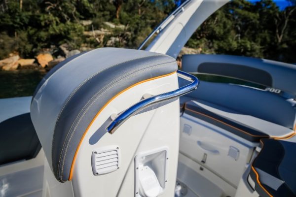 NUOVA JOLLY Prince 22 - Semi rigide haut de gamme avec moteur hors-bord