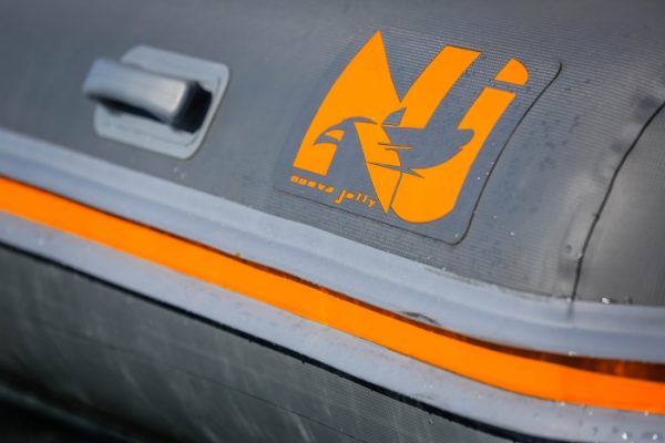 NUOVA JOLLY Prince 22 - Semi rigide haut de gamme avec moteur hors-bord