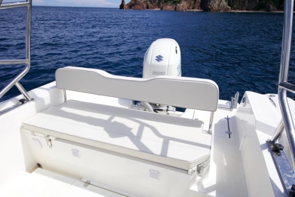 NUOVA JOLLY NJ 700 XL - Bateau semi rigide de luxe avec moteur hors-bord