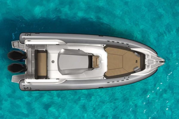 Nuova Jolly NJ 850 XL - bateau semi-rigide de luxe à moteurs hors-bord