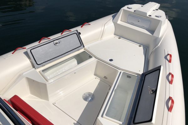 Nuova Jolly NJ 700 Seafish - Bateau de pêche gonflable semi-rigide à moteur hors-bord