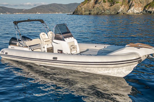 Bateau moteur semi-rigide NUOVA JOLLY 850 XL - NJ Series