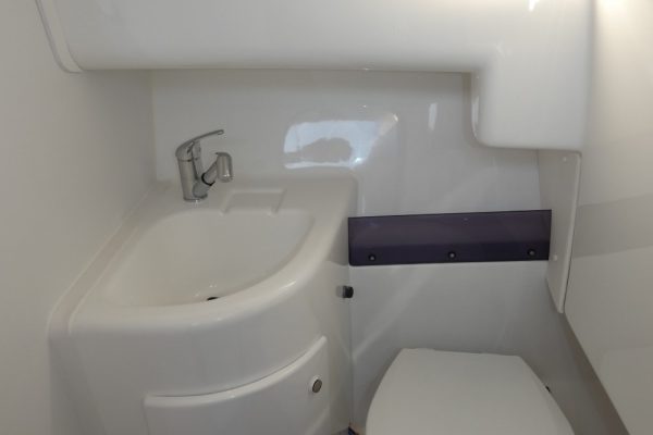 White Shark 270 SC Origin - Bateau moteur hors-bord