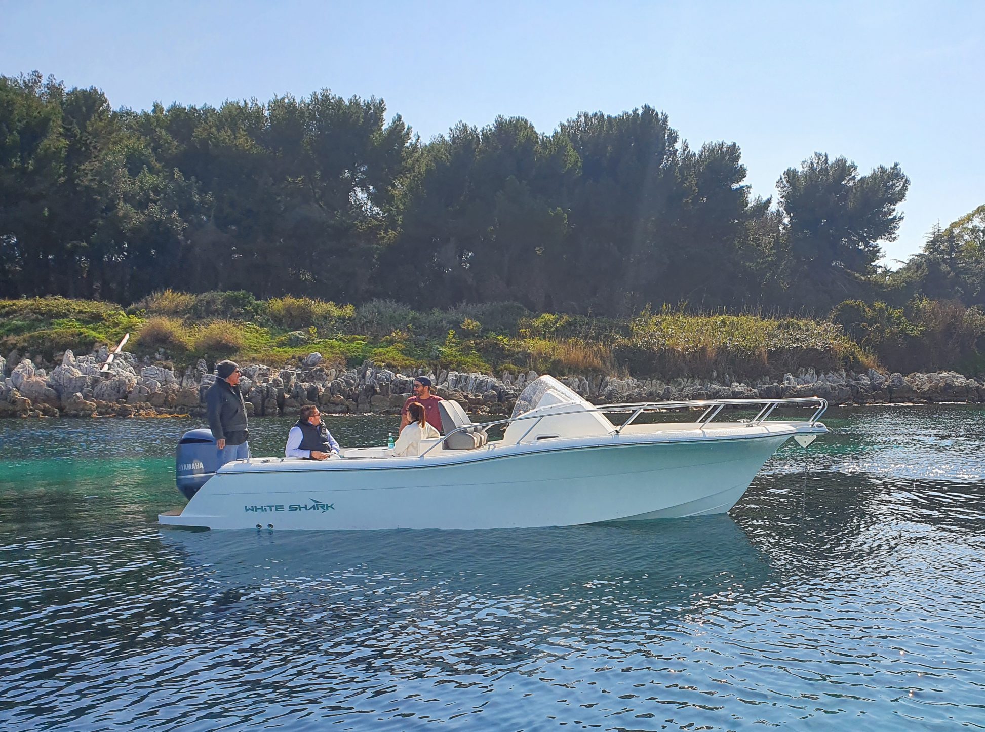 White Shark 240 SC EVO - Bateau à moteur hors-bord